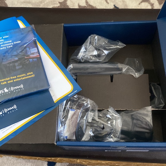 Sirius radio - Picture 6 of 10